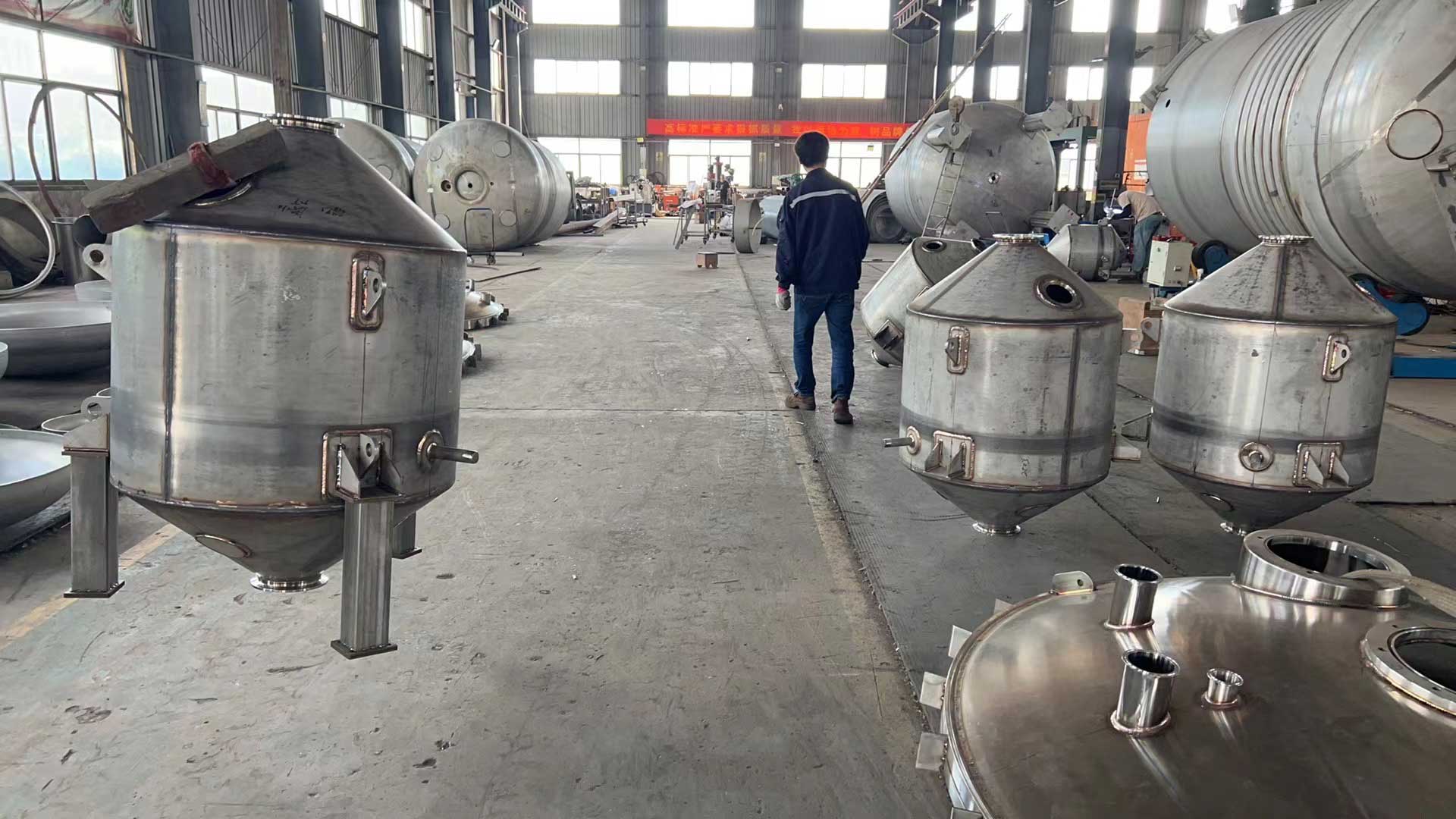 不銹鋼移動罐 不銹鋼移動罐